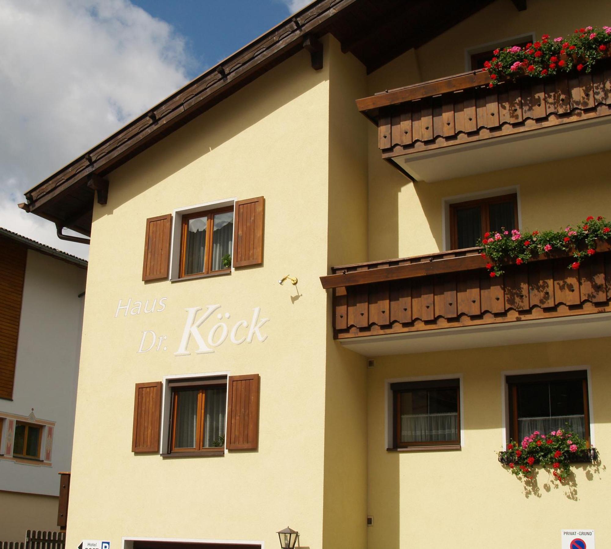 Koecks Bed & Breakfast Galtuer Exterior photo